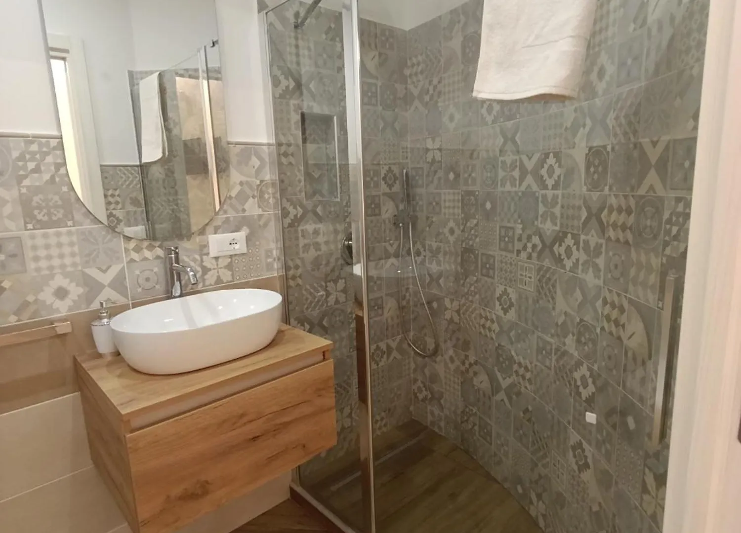 Balarm Central Apartment باليرمو 0*,